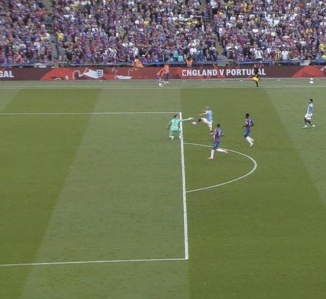 靠刻苦训练 靠刻苦训练