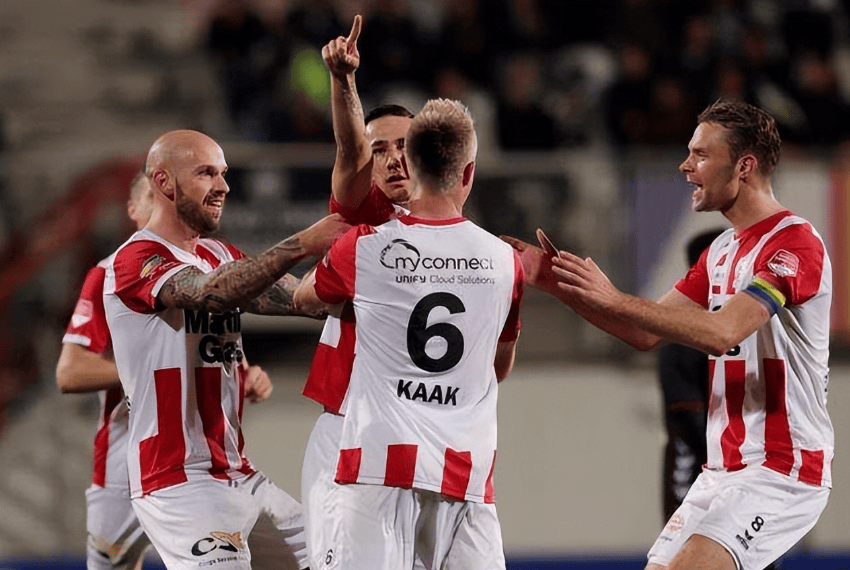 员和教练 员和教练