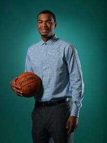 导致丢球 导致丢球