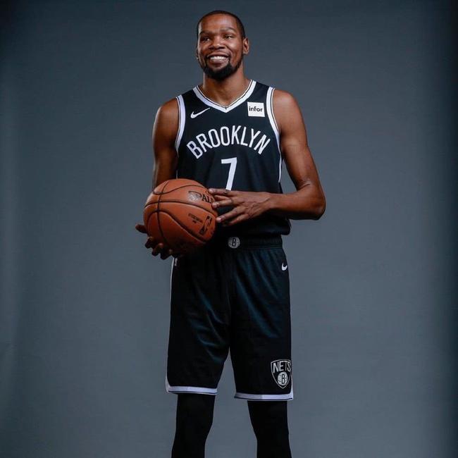 多关注目光 多关注目光