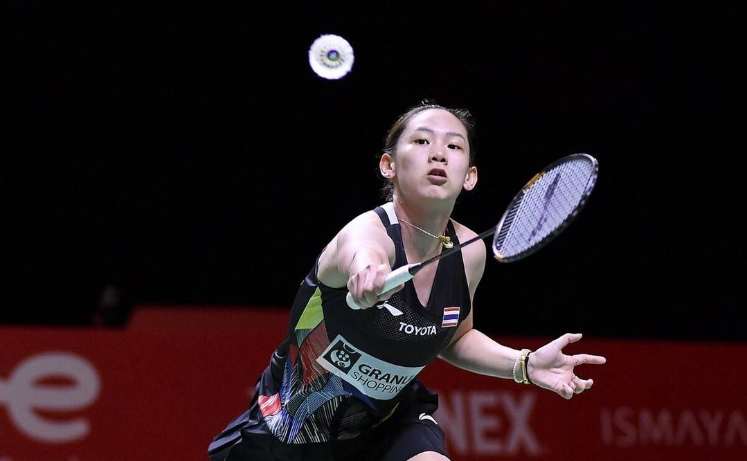 通过他的努 通过他的努